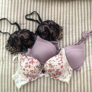 Lot of Victoria’s Secret push up bras